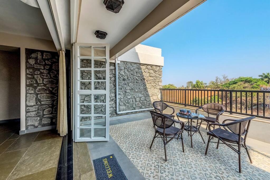 Stone Mansion By Phoenix Stays Igatpuri Luaran gambar