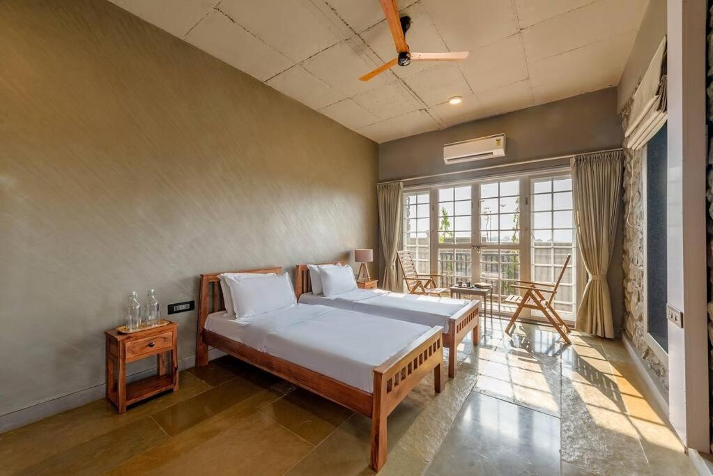 Stone Mansion By Phoenix Stays Igatpuri Luaran gambar