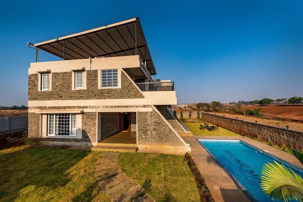 Stone Mansion By Phoenix Stays Igatpuri Luaran gambar
