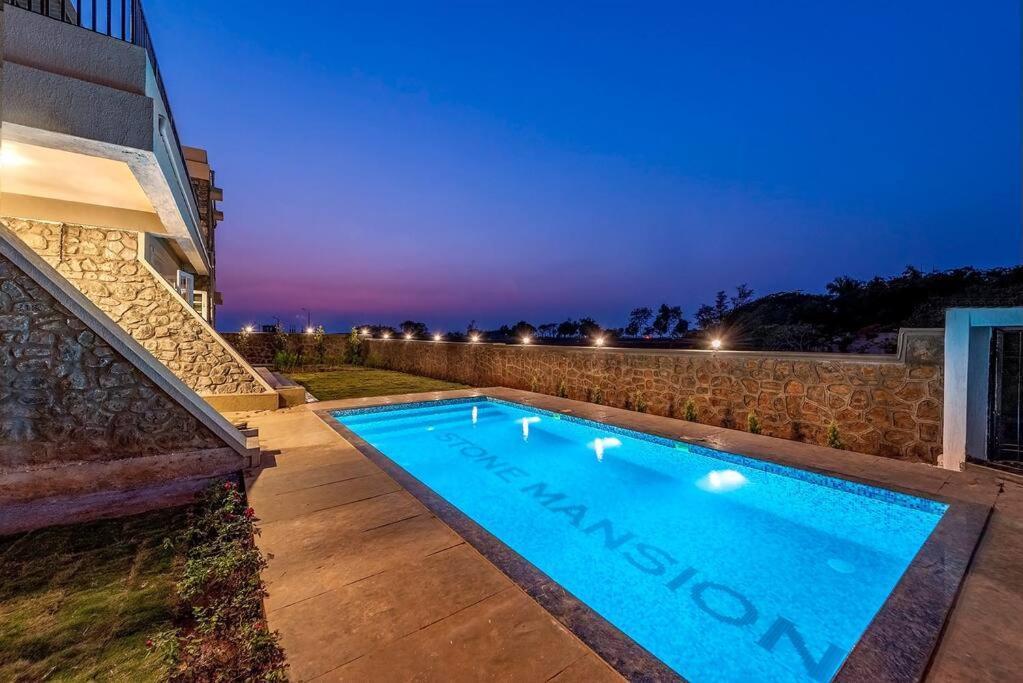Stone Mansion By Phoenix Stays Igatpuri Luaran gambar